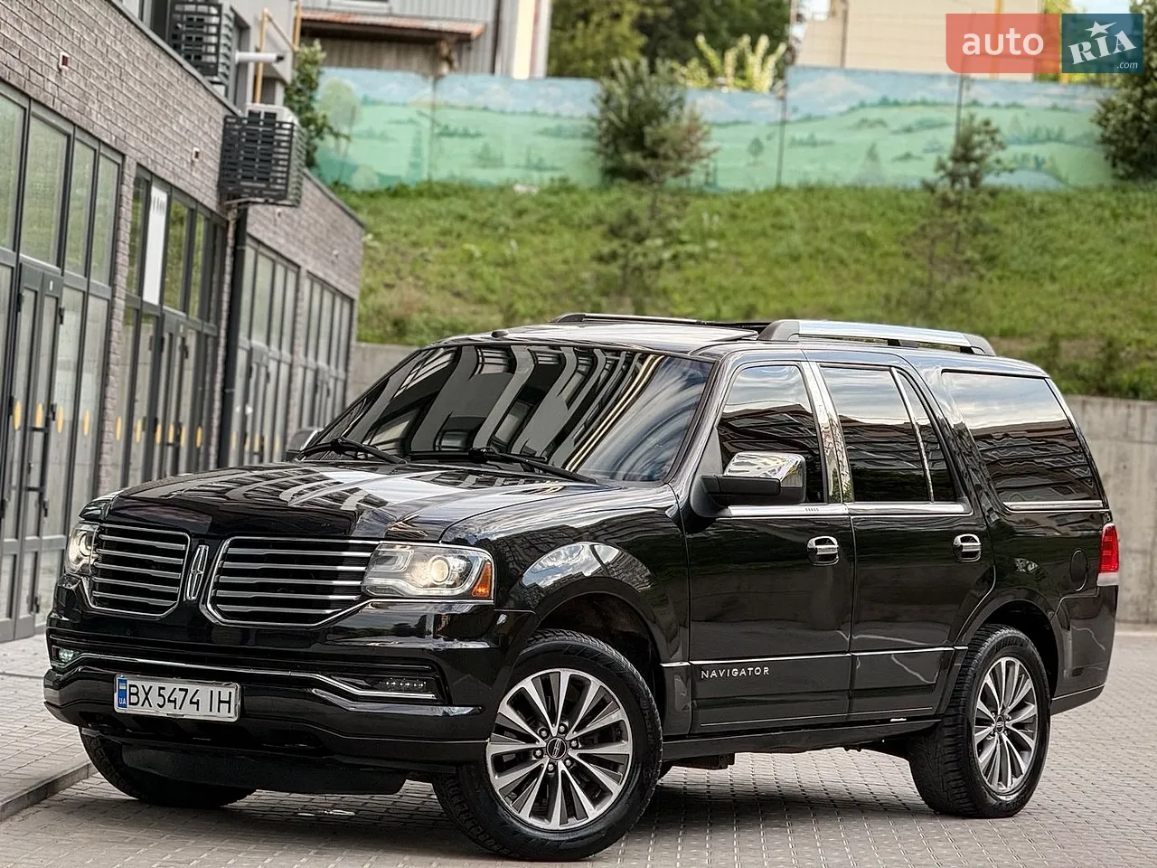 2014 Lincoln Navigator - мініатюра 2