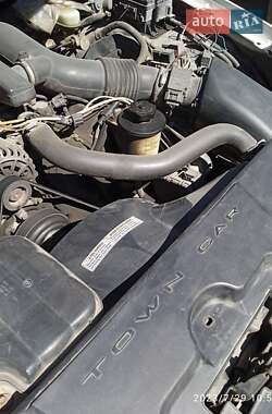 Lincoln Town Car 1998