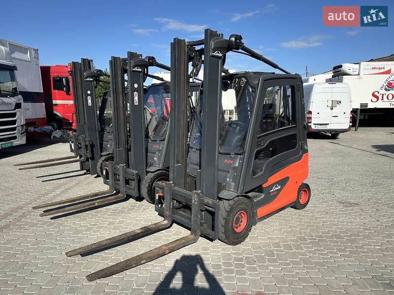 Вилочний навантажувач Linde  E 25