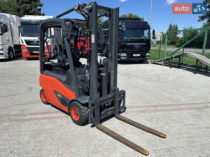 Вилочний навантажувач Linde E16