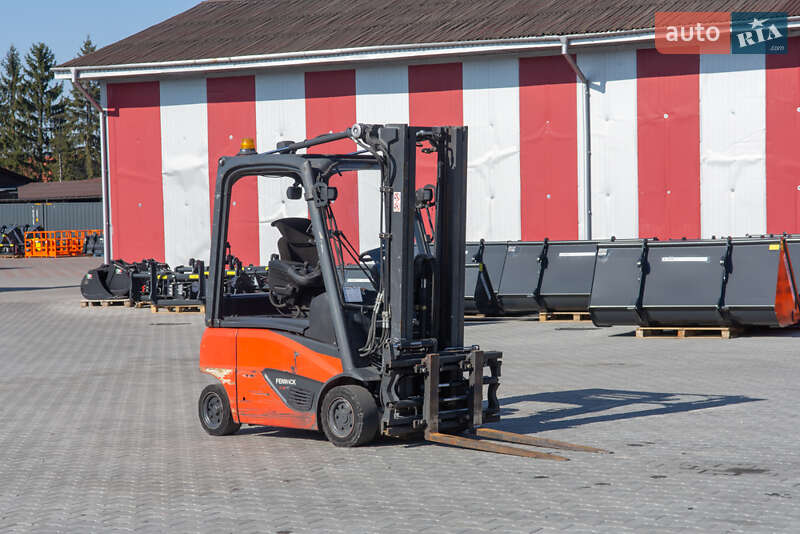 Вилочный погрузчик Linde E16 2017 в Житомире