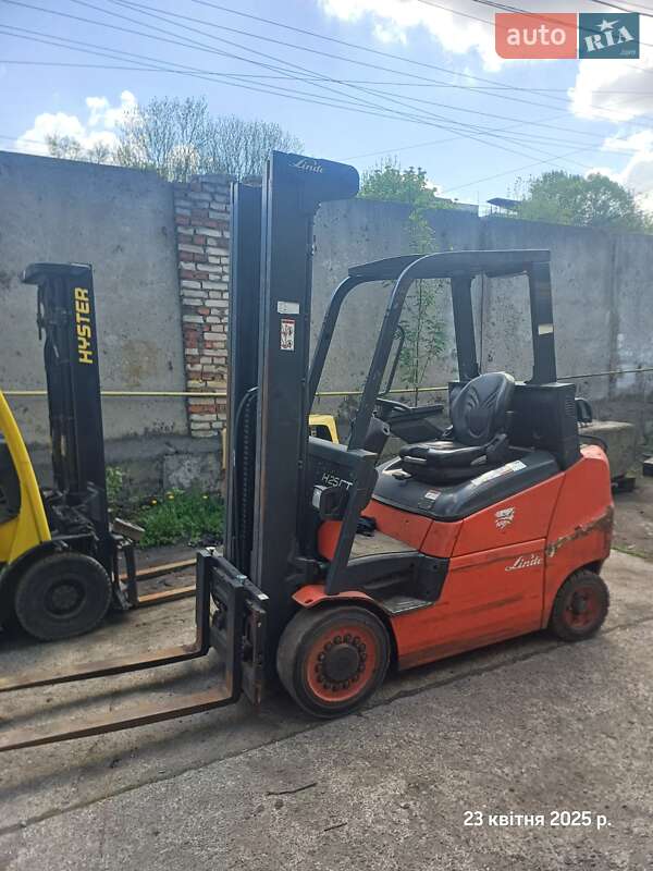 Вилочный погрузчик Linde H 25T-03