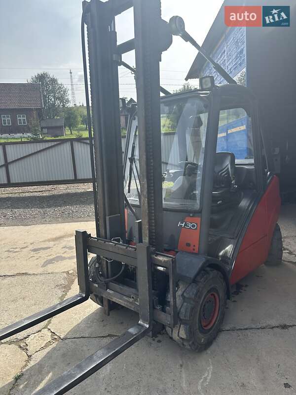 Вилочный погрузчик Linde H 30D