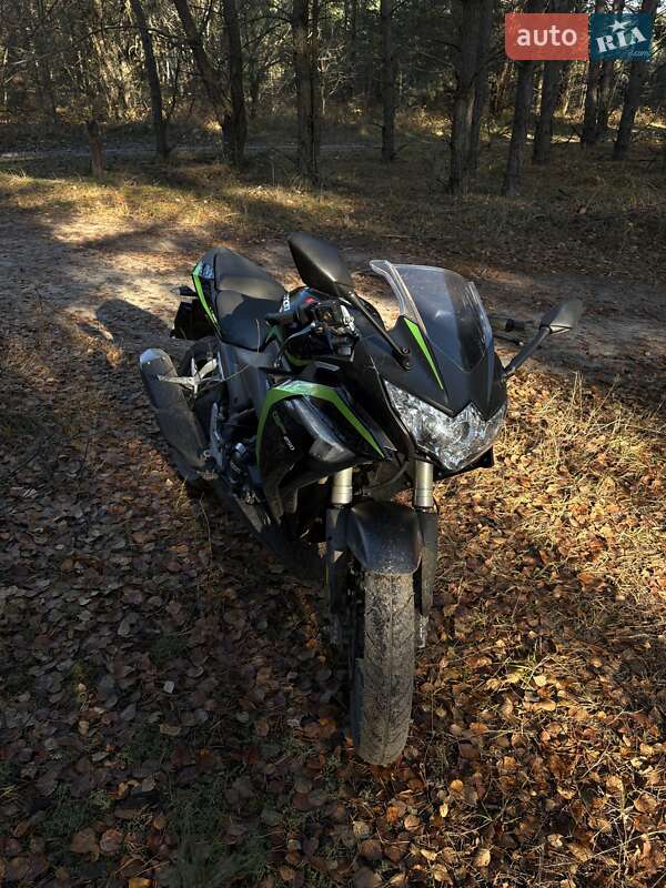 Спортбайк Loncin 250