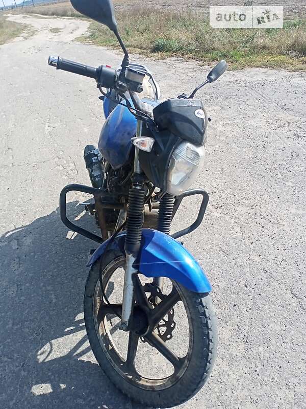 Мотоцикл Классик Loncin Comanche