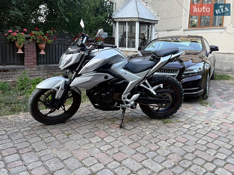 Мотоцикл Позашляховий (Enduro) Loncin CR