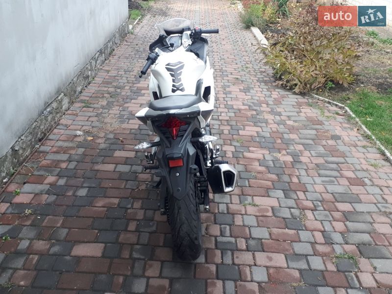 Спортбайк Loncin GP 2015 в Пятихатках