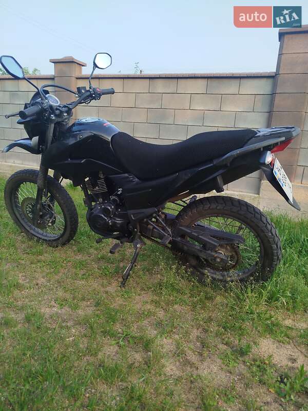 Мотоцикл Кросс Loncin LX 200-GY3