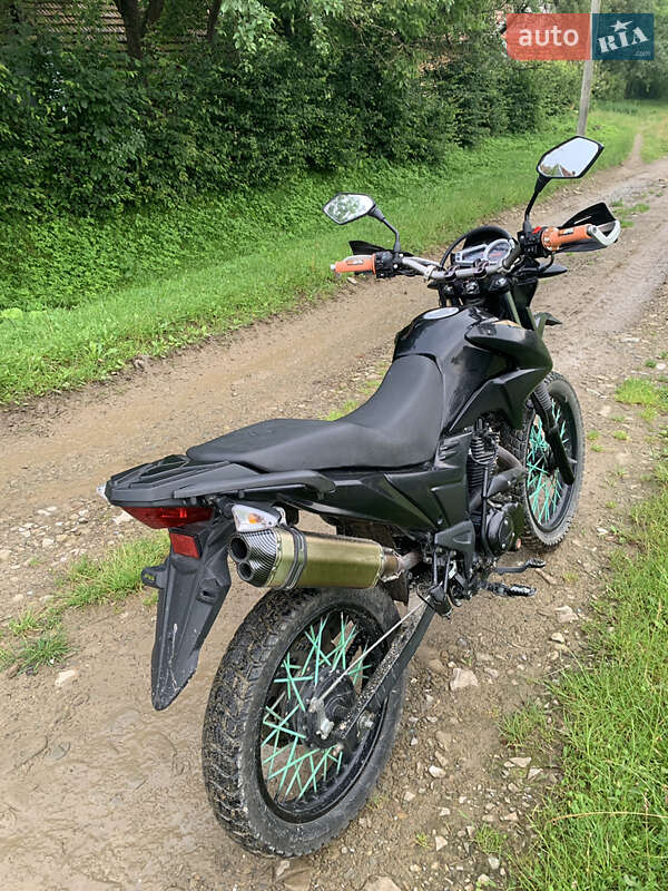 Мотоцикл Внедорожный (Enduro) Loncin LX 200