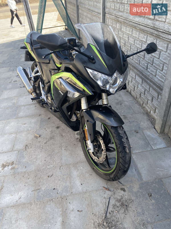 Спортбайк Loncin LX 250GS-2A