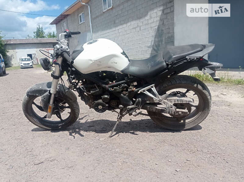 Мотоцикл Спорт-туризм Loncin LX 250GY-3