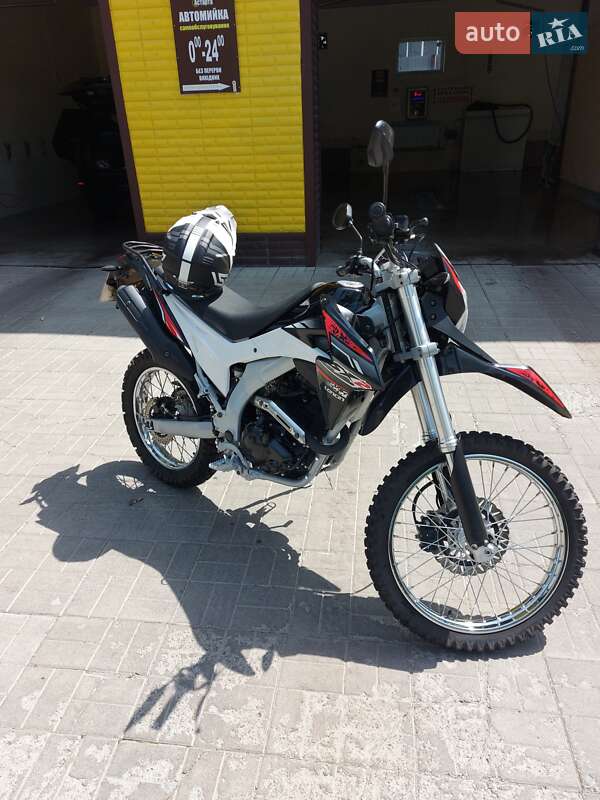 Мотоцикл Позашляховий (Enduro) Loncin LX 250GY-3