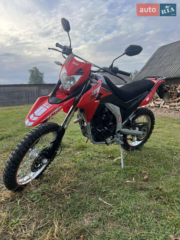 Мото Loncin LX 250GY-3