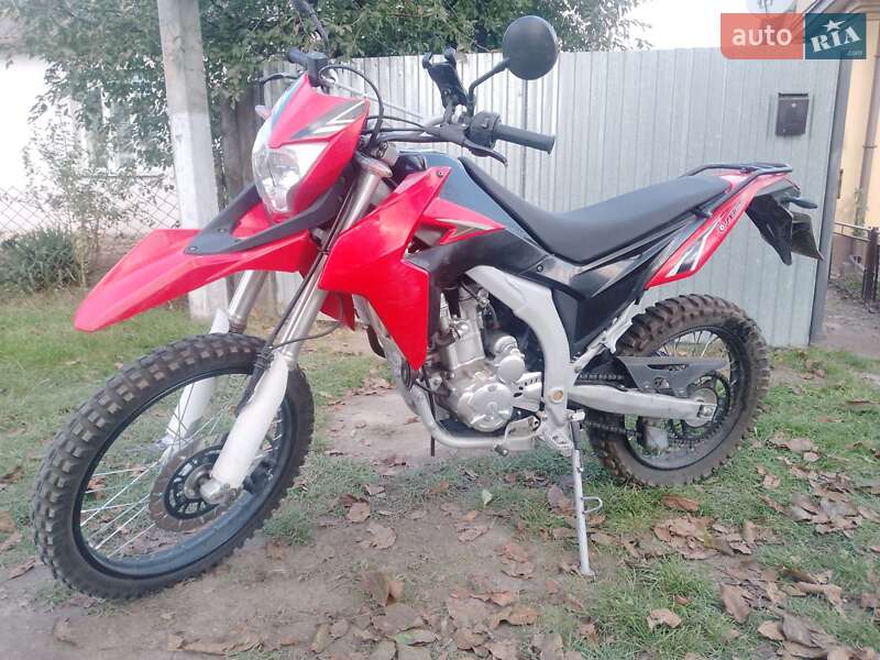 Мотоцикл Позашляховий (Enduro) Loncin LX 300GY