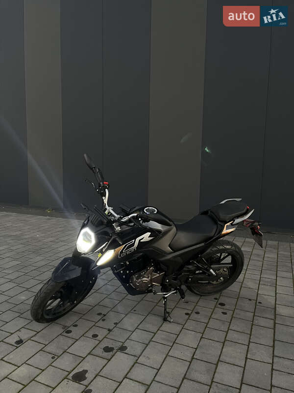 Мотоцикл Багатоцільовий (All-round) Loncin LX250-15 CR4