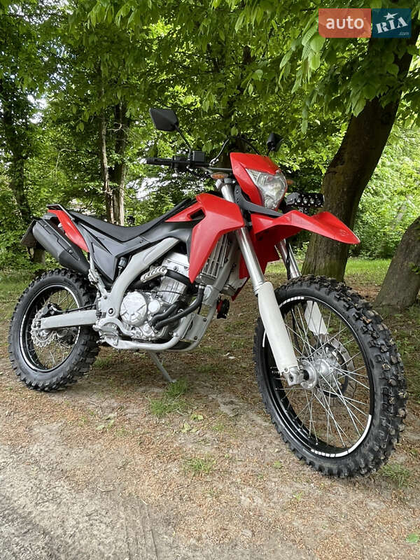 Мотоцикл Кросс Loncin  LX300GY-A DS2 Pro