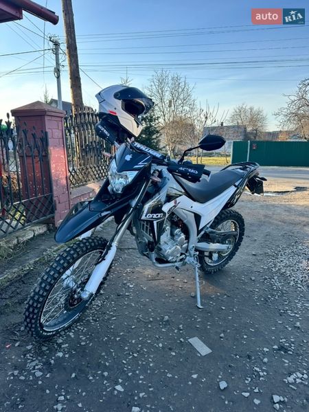 Мотоцикл Кросс Loncin  LX300GY-A DS2 Pro