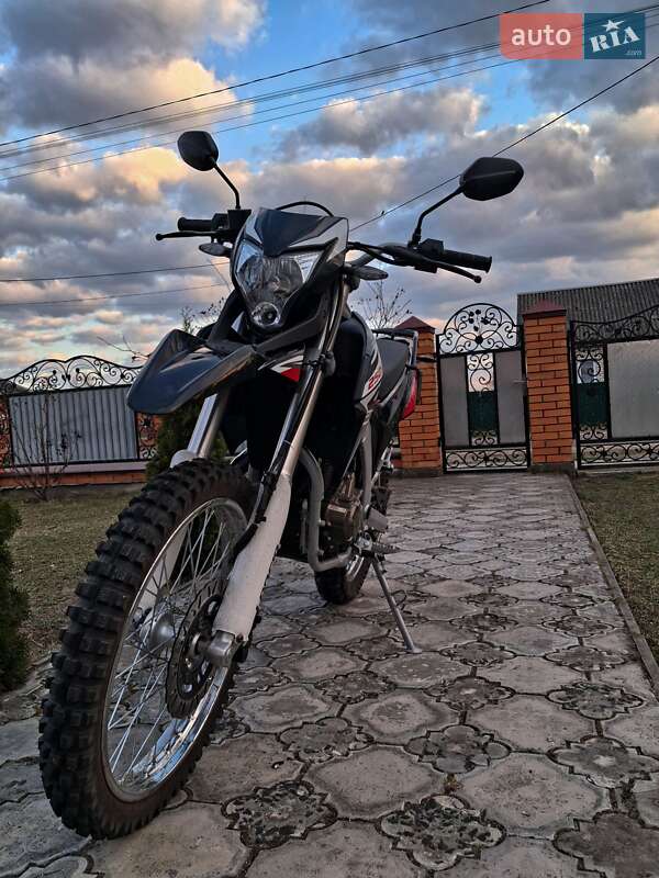 Мотоцикл Кросс Loncin LX
