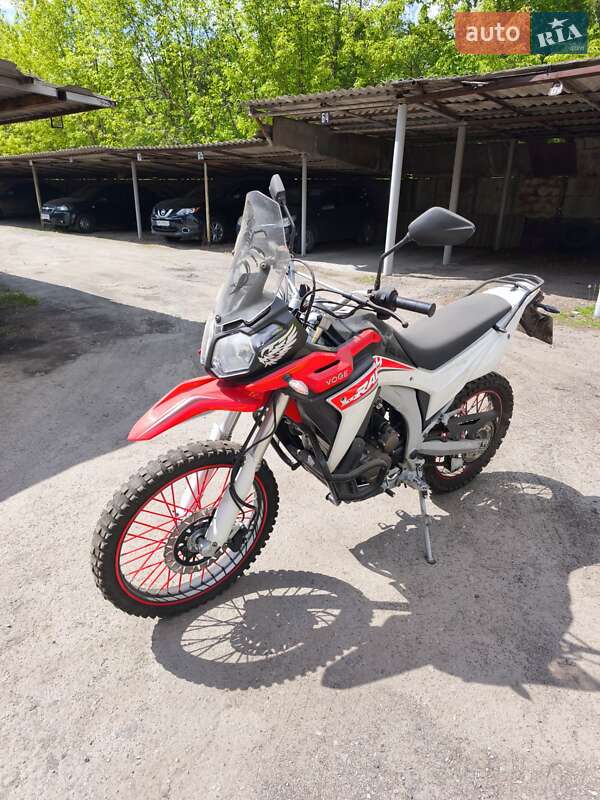 Мотоцикл Внедорожный (Enduro) Loncin Voge