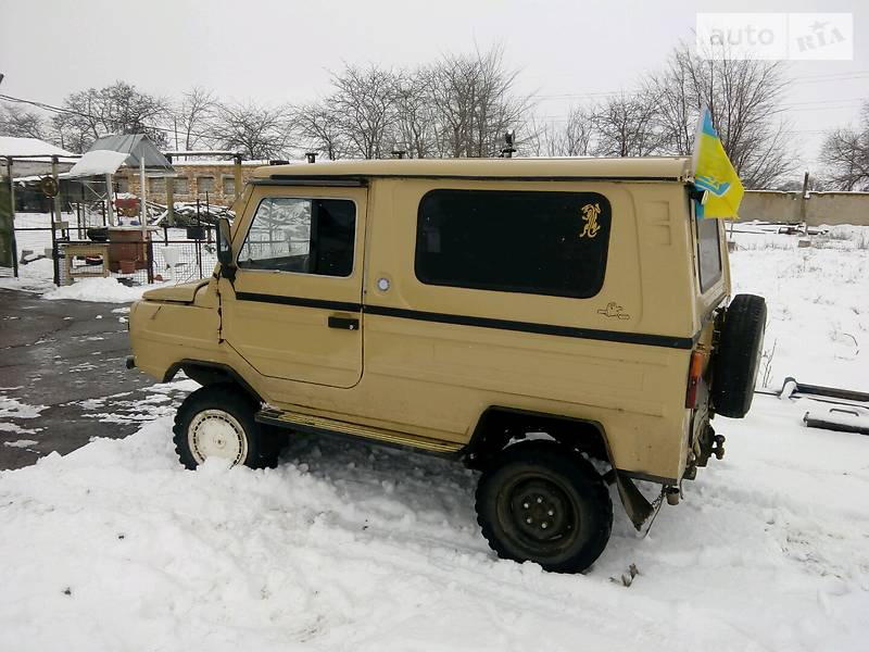 Позашляховик / Кросовер ЛуАЗ 969М