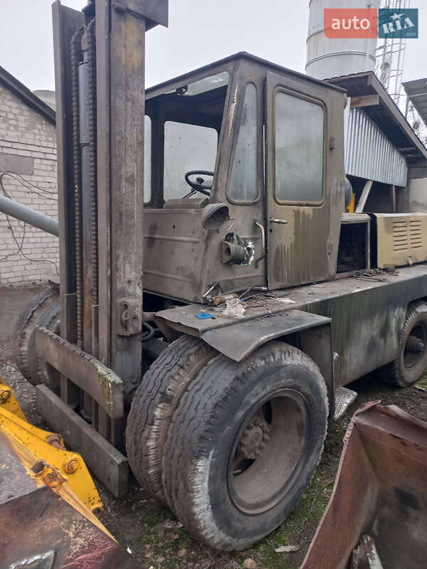 Львовский погрузчик 40.3061