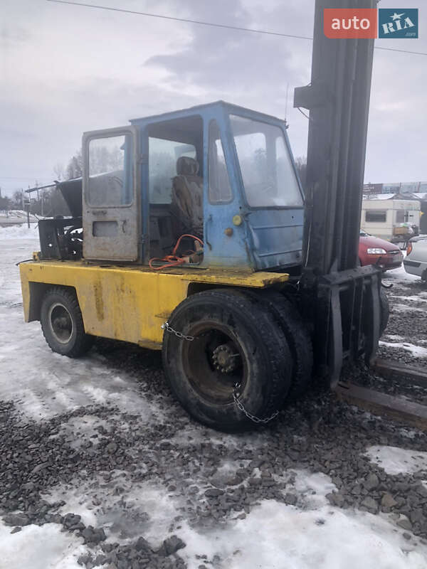 Львовский погрузчик 4008