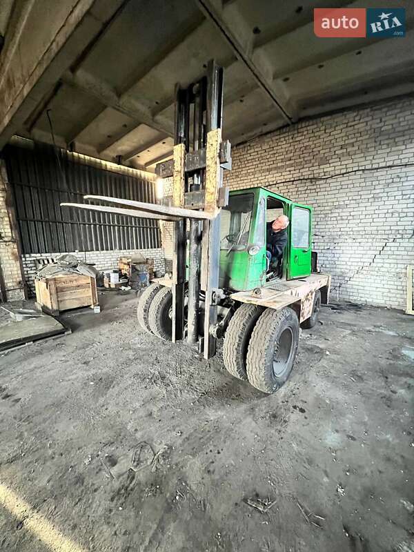 Львовский погрузчик 40816