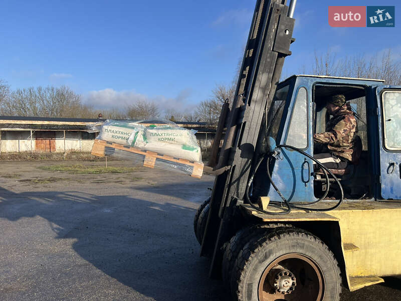 Львовский погрузчик 50.001