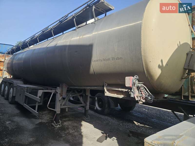 Цистерна напівпричіп Magyar SR34BT