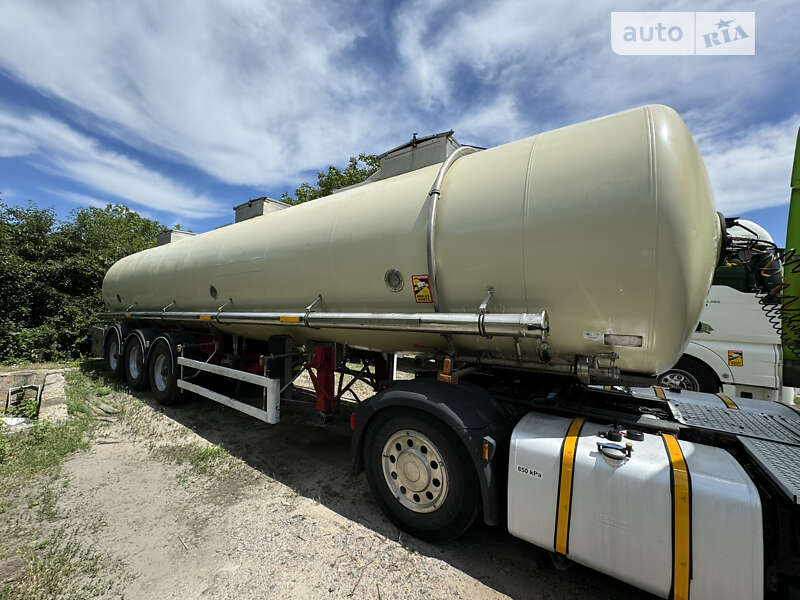 Цистерна полуприцеп Magyar SR34BT