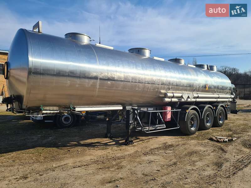 Цистерна полуприцеп Magyar SR34BT