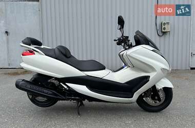 Ціни Yamaha Majesty 250 Максі-скутер