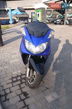 Цены Yamaha Majesty 400 Макси-скутер