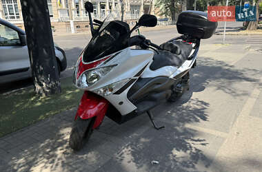 Ціни Yamaha Максі-скутер