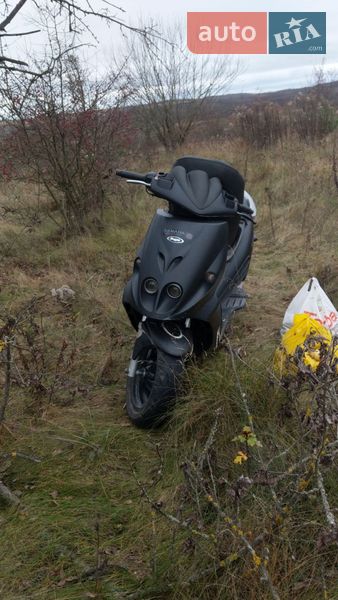 Мото Malaguti Phantom