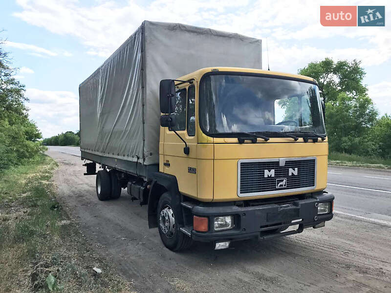 Тентований MAN 14.272