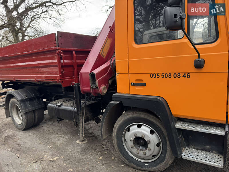 Самосвал MAN 14