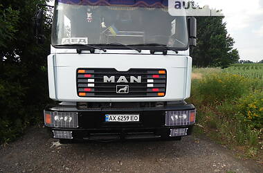 MAN 18.220  2005