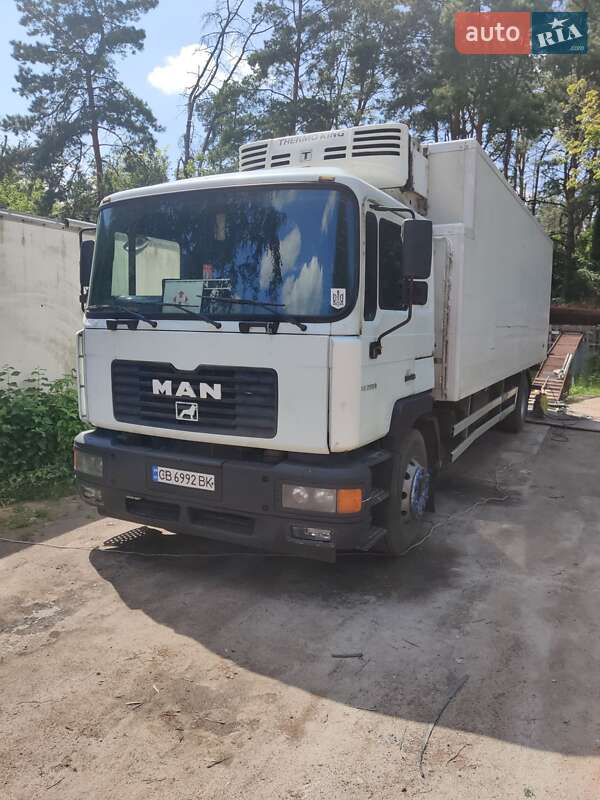 Рефрижератор MAN 18.220
