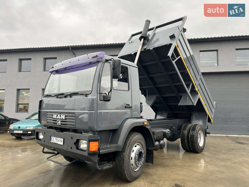 Самосвал MAN 18.220