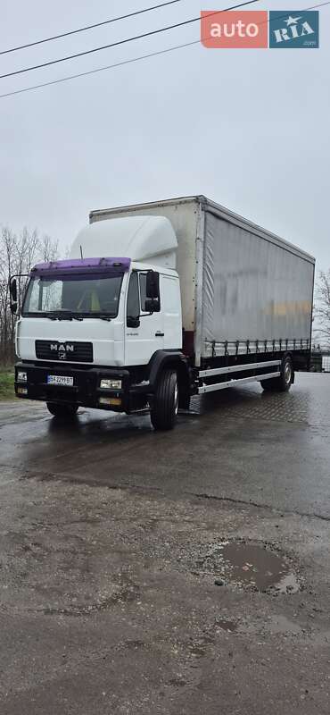 Тентований MAN 18.220