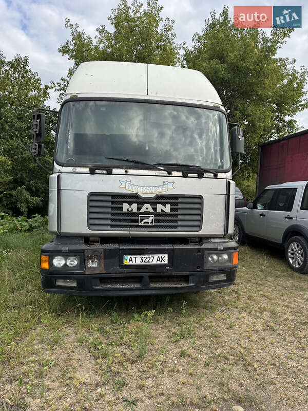 Грузовой фургон MAN 18.224