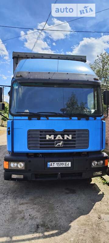 Вантажівки MAN 18.285