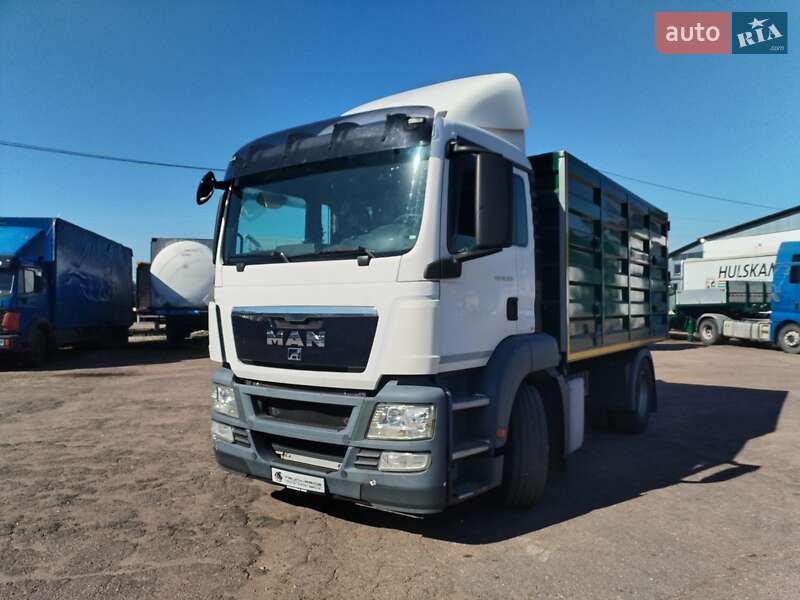 Самосвал MAN 18.320