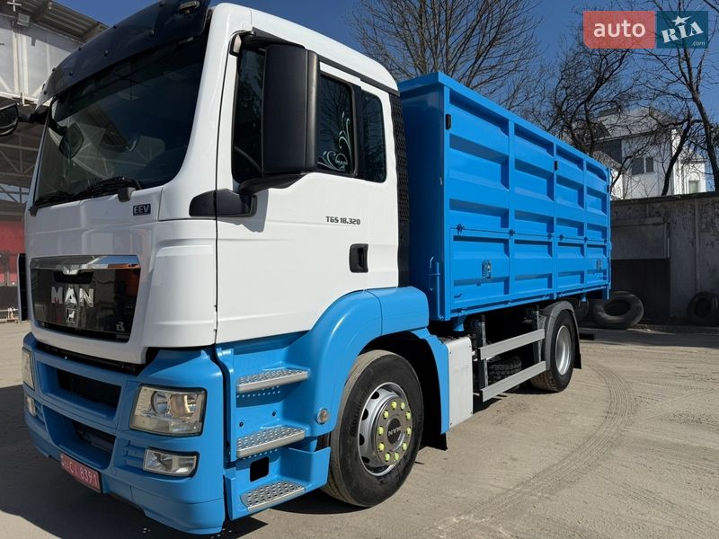 Самосвал MAN 18.320