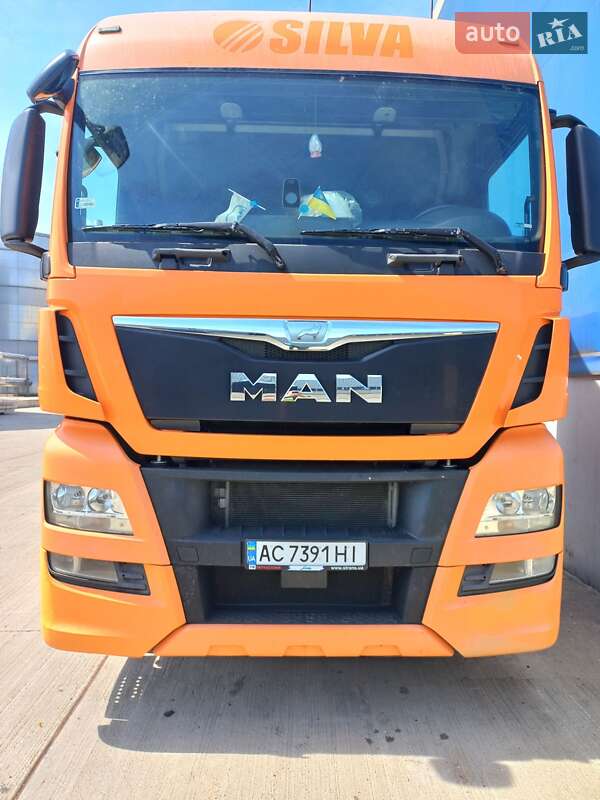 Тягач MAN 18.440