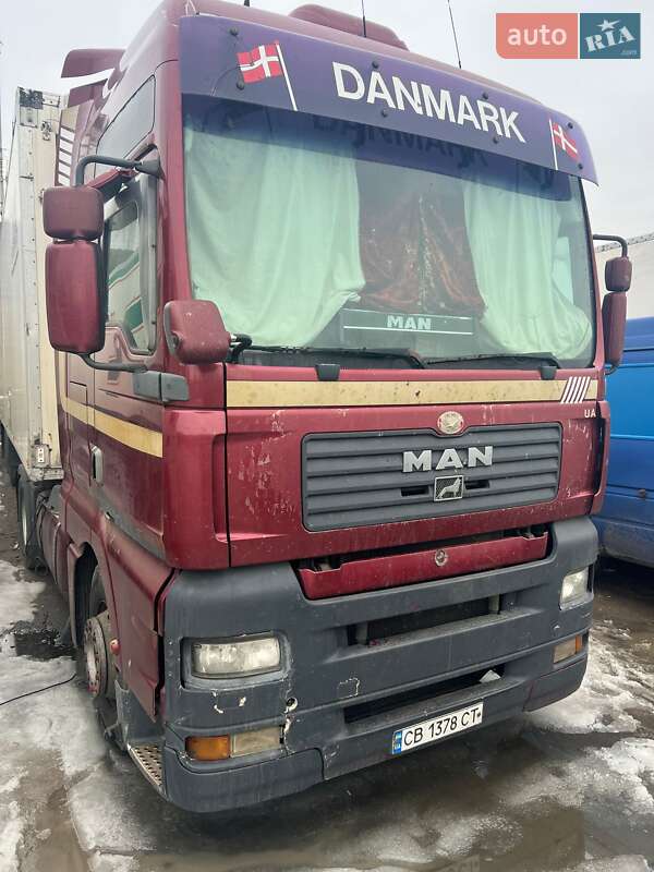 Тягач MAN 18.463