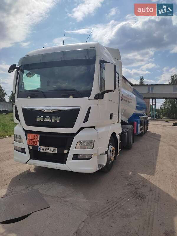 Бензовоз MAN 18.480
