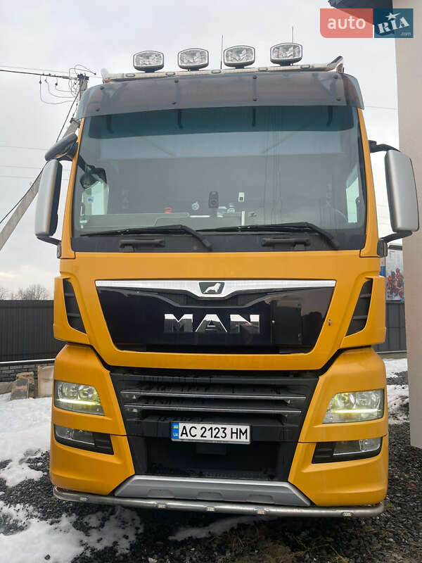 Вантажний фургон MAN 18.540