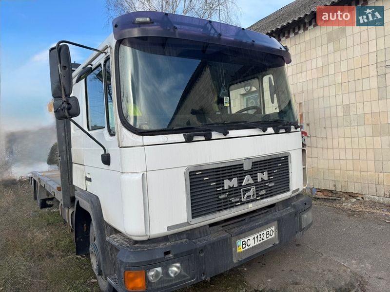 Грузовики MAN 18